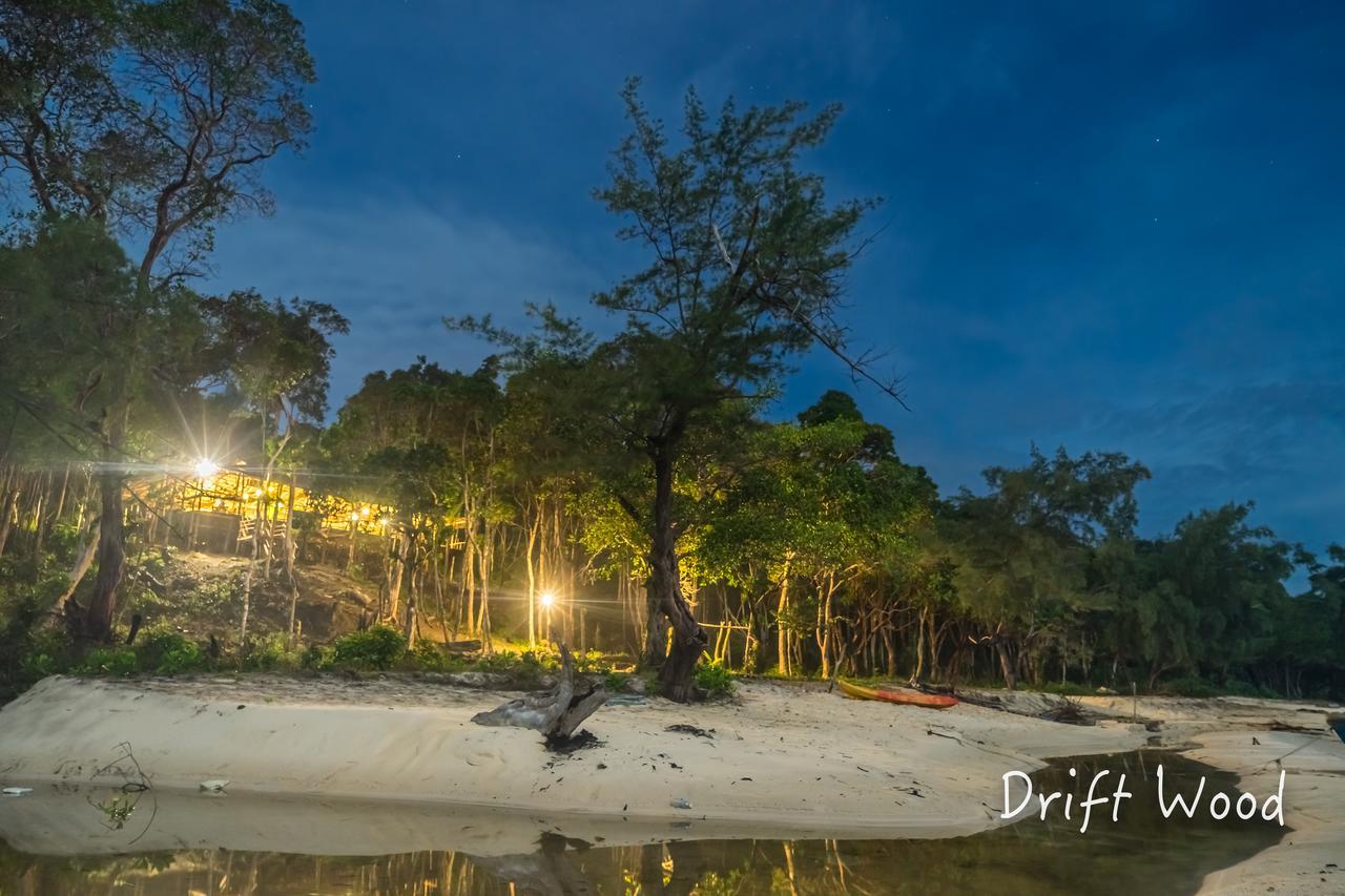 Driftwood Hostel And Bungalows Koh Rong Sanloem Exterior photo